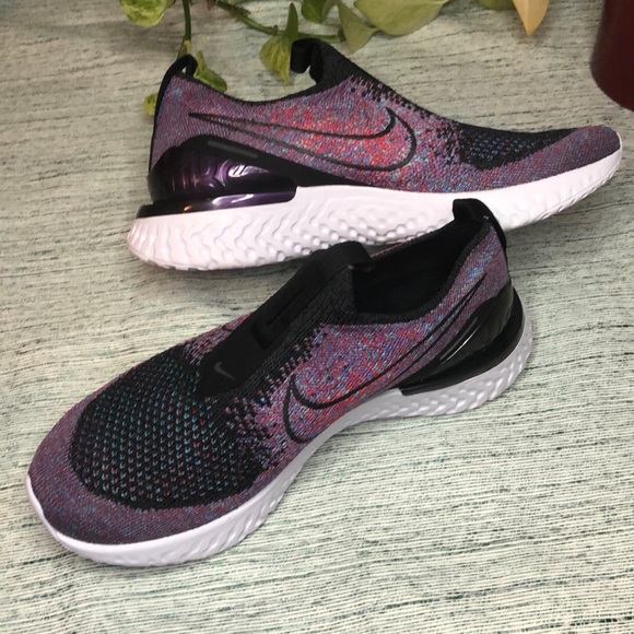COPY - Nike Epic phantom react Flyknit GS  Size 5Y - Picture 6 of 8